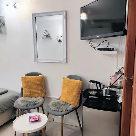& As Guest house